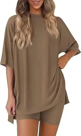 Bump & Beyond Short Set